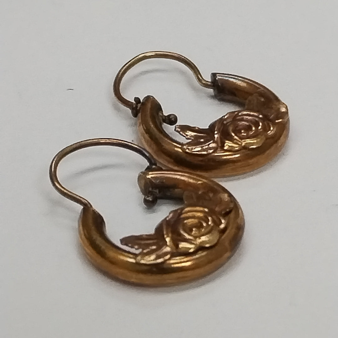 ARETES PAR ORO 10 K 1.3 GRMS (SEMINUEVO)