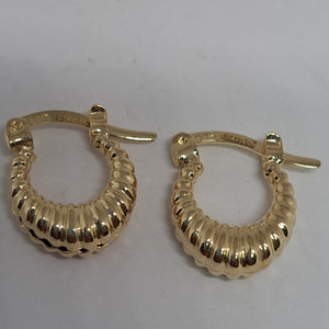 ARETES ARRACADA ESTRIADAS 14K 1.1 GR (NUEVO)