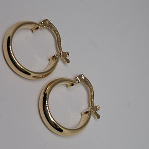ARETES ARRACADA LISA 14K 1.7 GR (NUEVO)