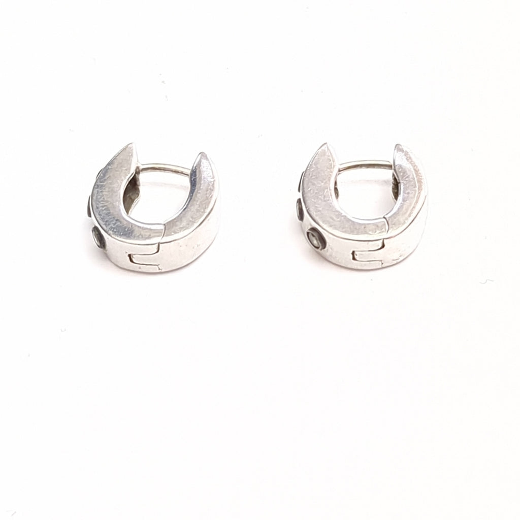 ARETES PAR ORO BLANCO 14 K 5,30 GRMS (SEMINUEVO)
