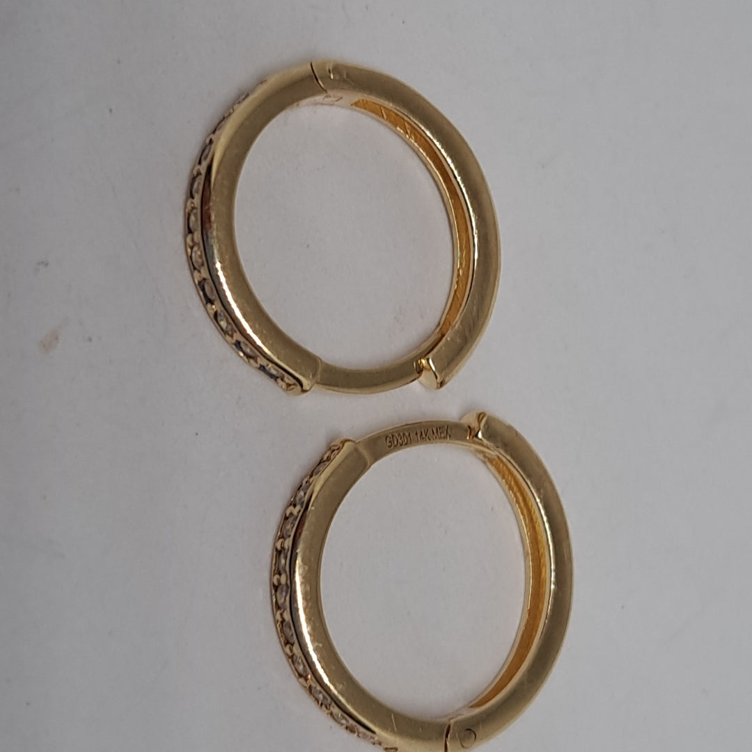 ARETES ARRACADA C CIRCONIAS 14K 1.6 GR (NUEVO)