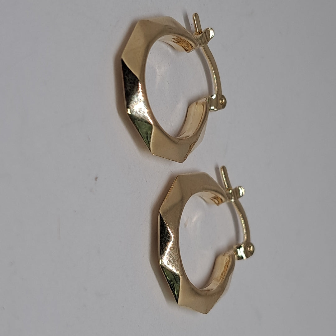 ARETES TEJIDO ARRACADAS FACETADAS 14K 1.7 GR (NUEVO)
