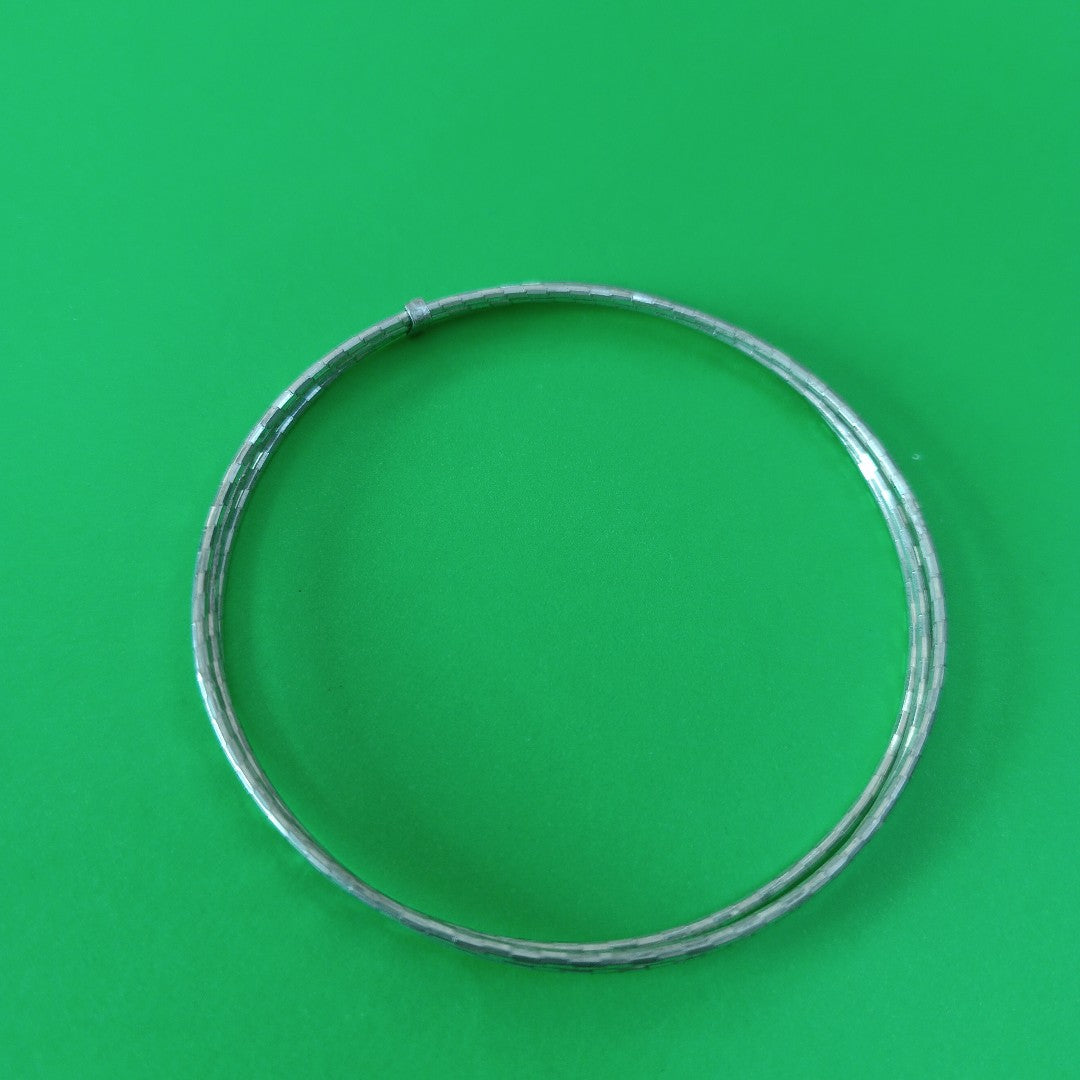 PULSERA RIGIDA PLATA 8.3 GRMS (SEMINUEVO)