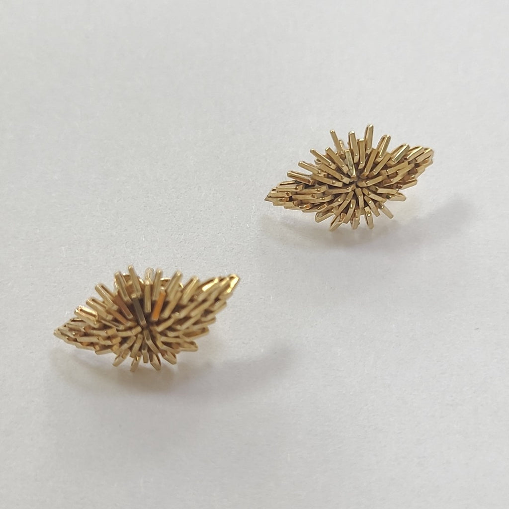 ARETES PAR ORO 14 K 2.7 GRMS (SEMINUEVO)