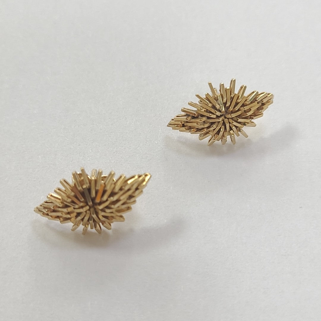 ARETES PAR ORO 14 K 2.7 GRMS (SEMINUEVO)