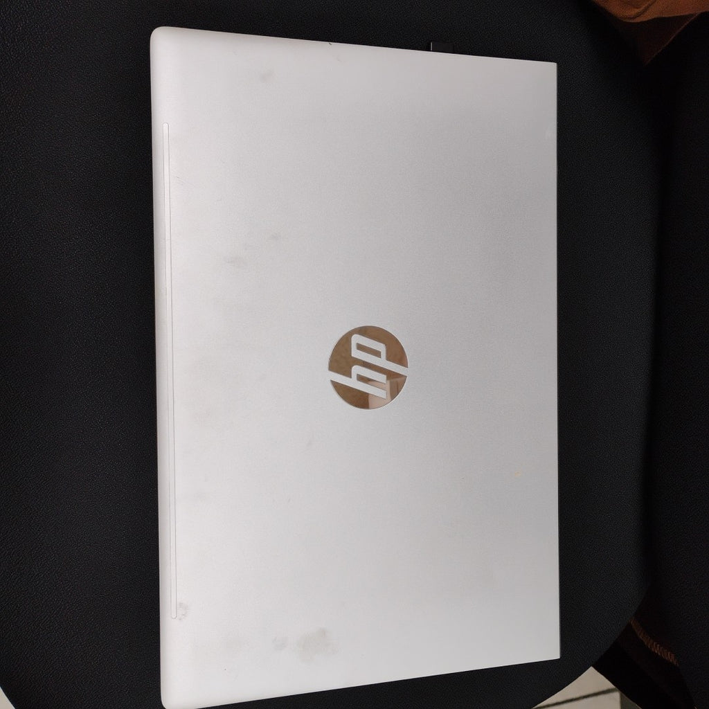LAPTOP HP PROBOOK 440 G9 (2024) 512 GB SSD 16 GB RAM (SEMINUEVO)