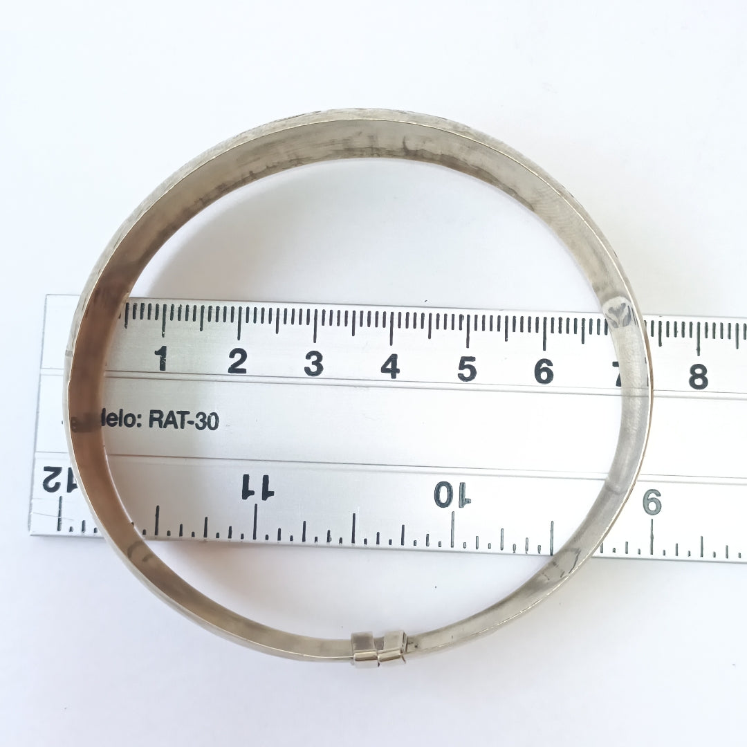 PULSERA RIGIDA ORO 10 K 11,00 GRMS (SEMINUEVO)