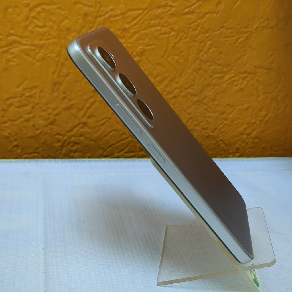 CELULAR XIAOMI REDMI 15 25062RN2DL (2025) 256 GB 8 GB RAM (SEMINUEVO)