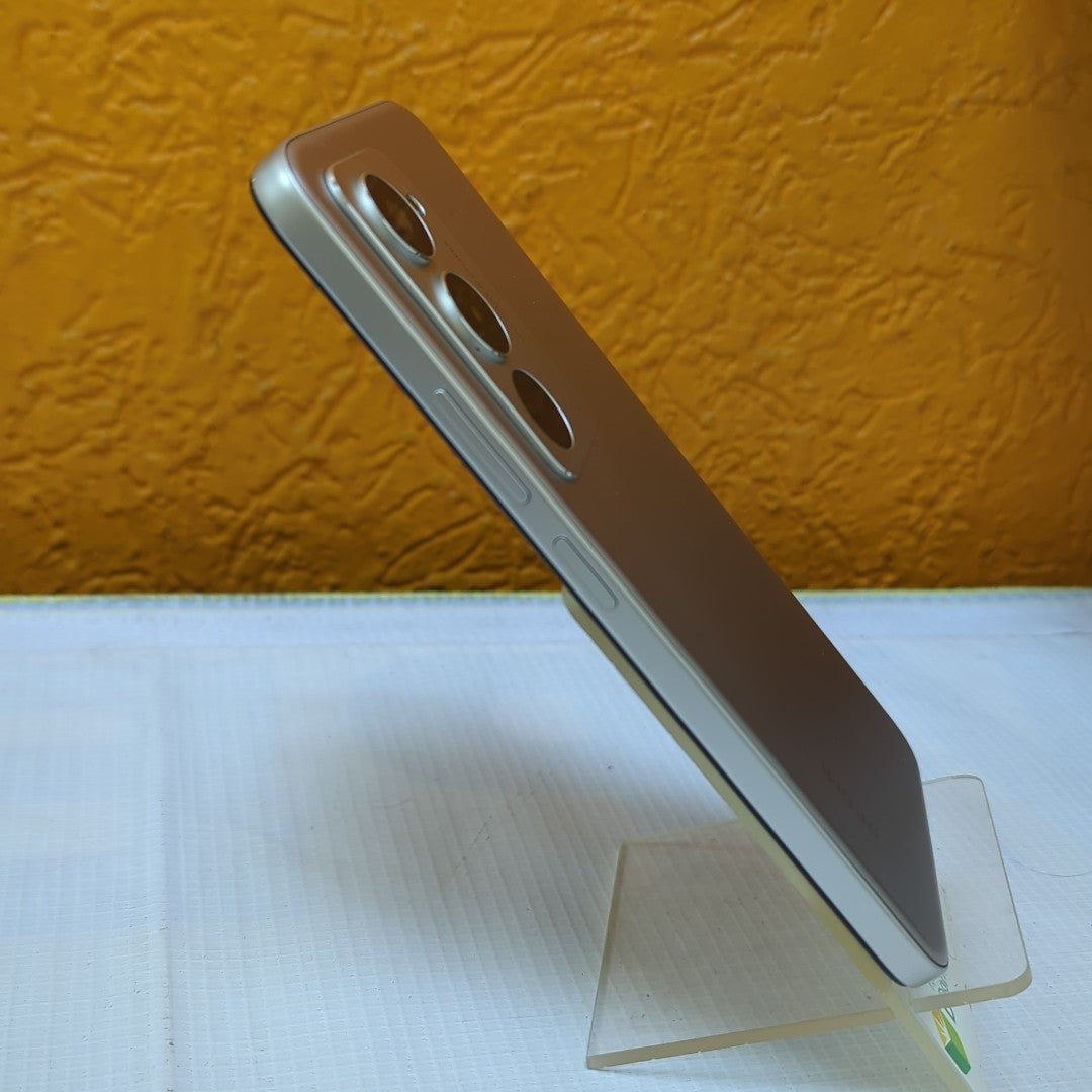 CELULAR XIAOMI REDMI 15 25062RN2DL (2025) 256 GB 8 GB RAM (SEMINUEVO)