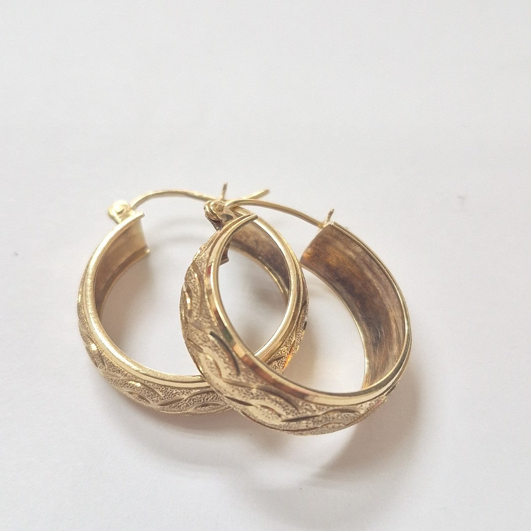 ARETES PAR ORO 10 K 3.7 GRMS (SEMINUEVO)