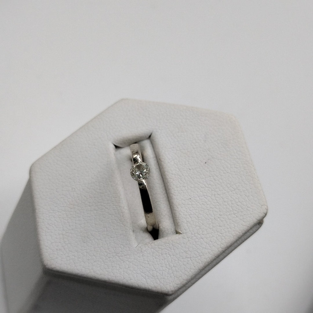 SOLITARIO ORO 14 K 2.6 GRMS (SEMINUEVO)