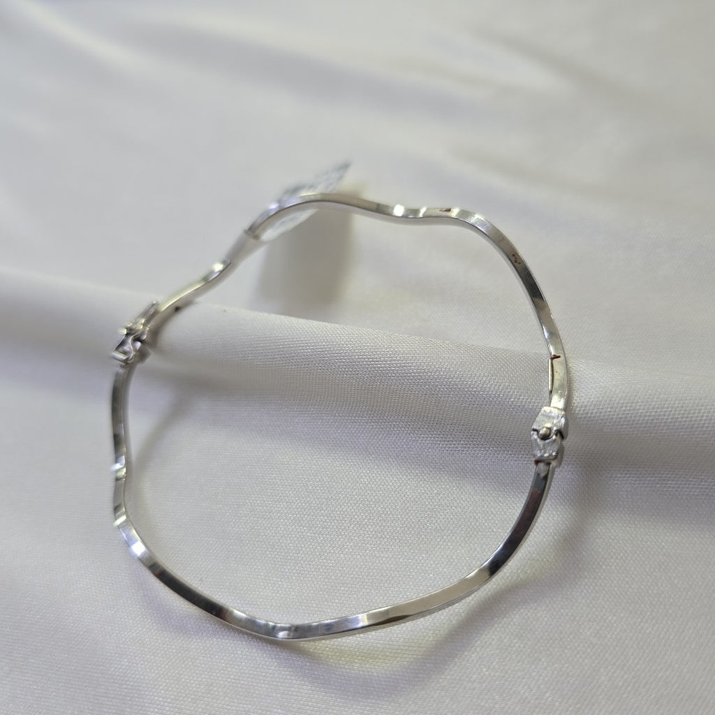 PULSERA RIGIDA ORO BLANCO 14 K 3.2 GRMS (SEMINUEVO)