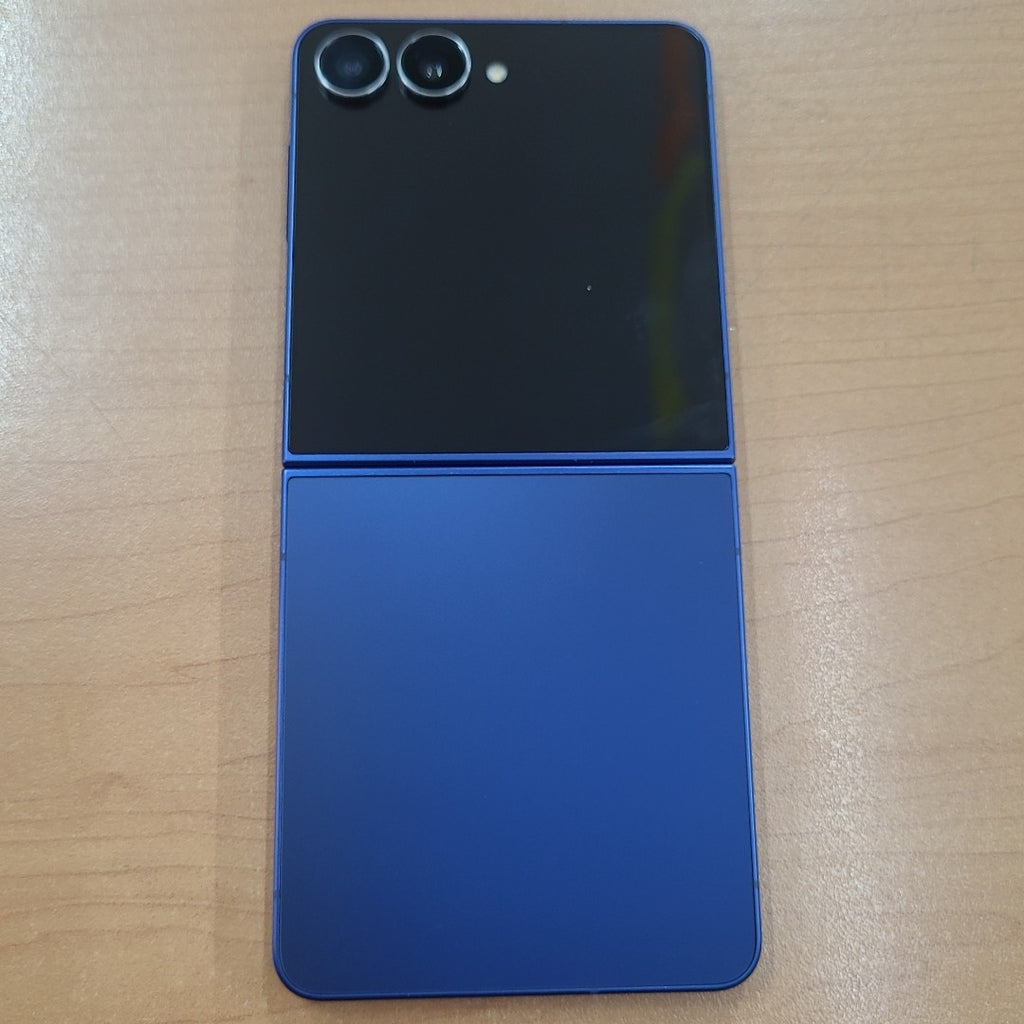 CELULAR SAMSUNG GALAXY Z FLIP 7 SM-F766B (2025) 512 GB 12 GB RAM (SEMINUEVO)