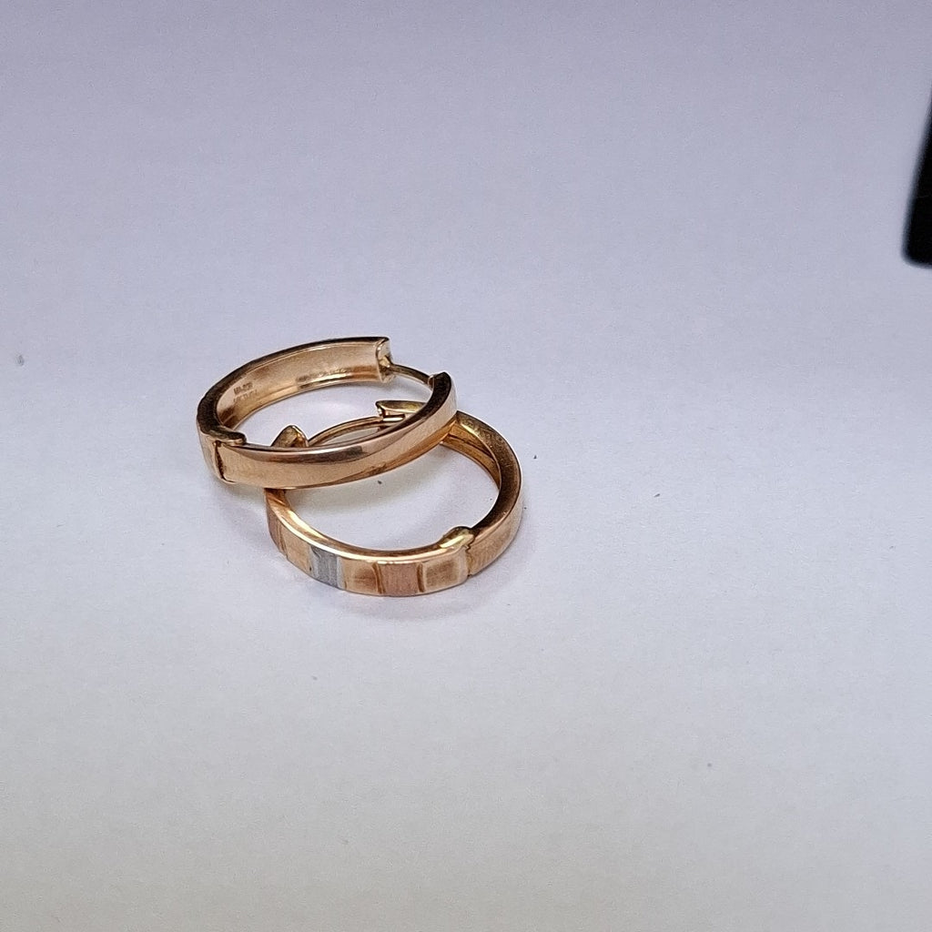 ARRACADAS PAR ORO 14 K 1.8 GRMS (SEMINUEVO)