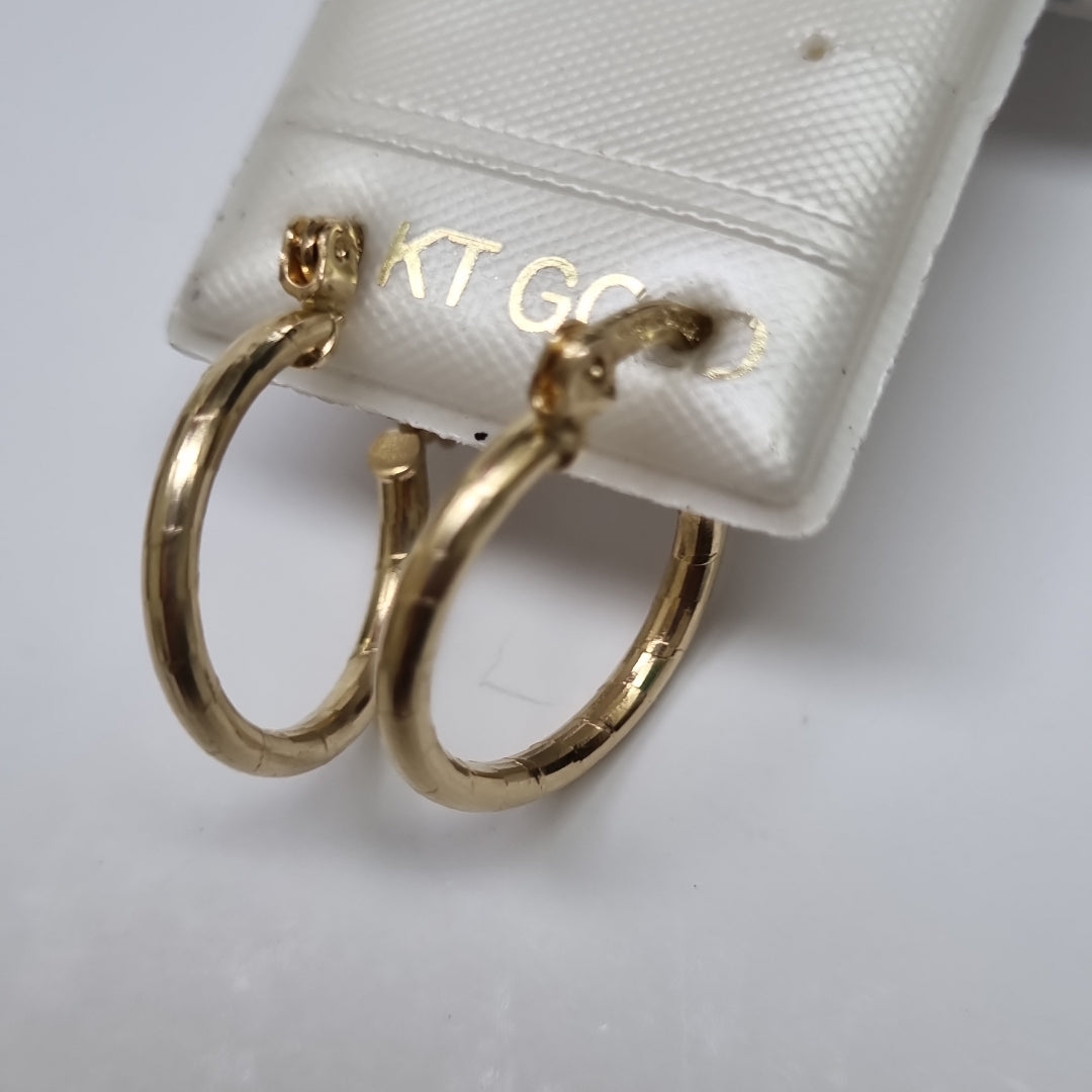 ARETES ARRACADAS ESTRIADAS 14K 1.4 GR (NUEVO)