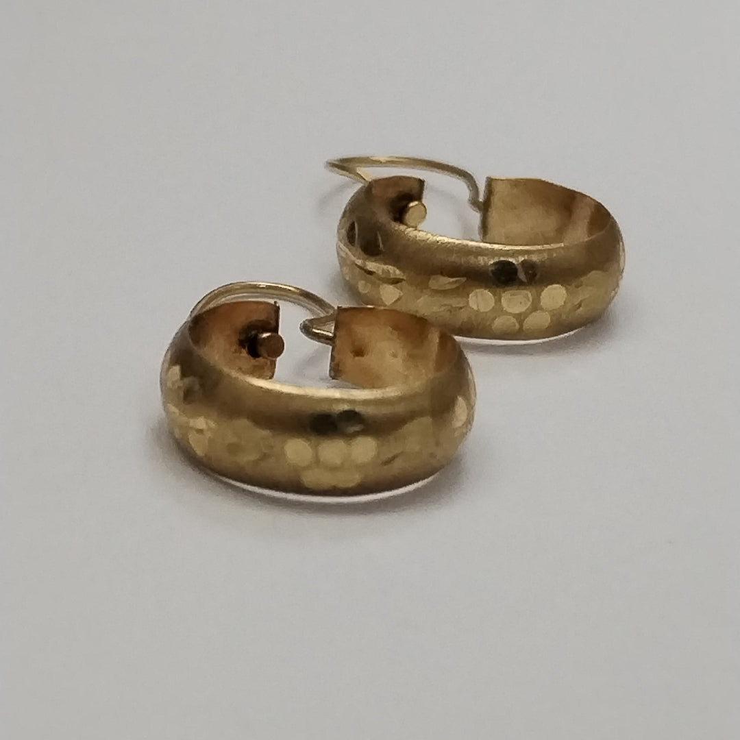ARRACADAS PAR ORO 10 K 1 GRMS (SEMINUEVO)
