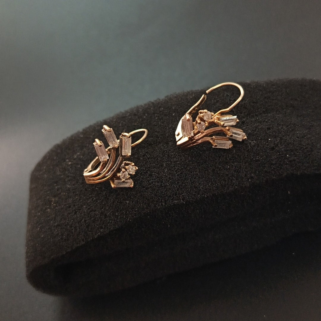 ARETES PAR ORO 10 K 2.8 GRMS (SEMINUEVO)