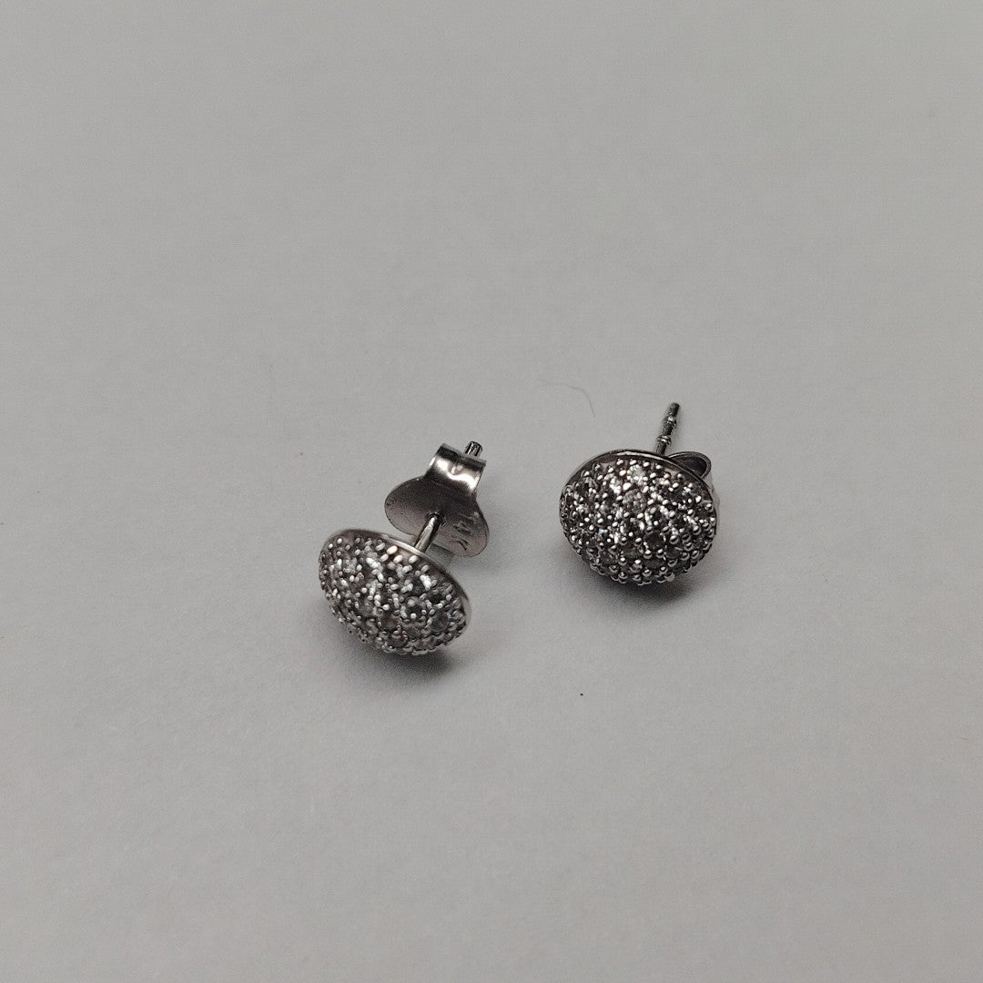 ARETES PAR ORO BLANCO 14 K 1,70 GRMS (SEMINUEVO)