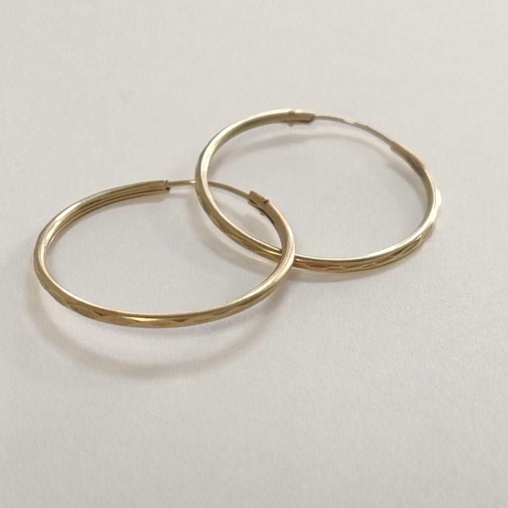 ARRACADAS PAR ORO 8 K 1.1 GRMS (SEMINUEVO)