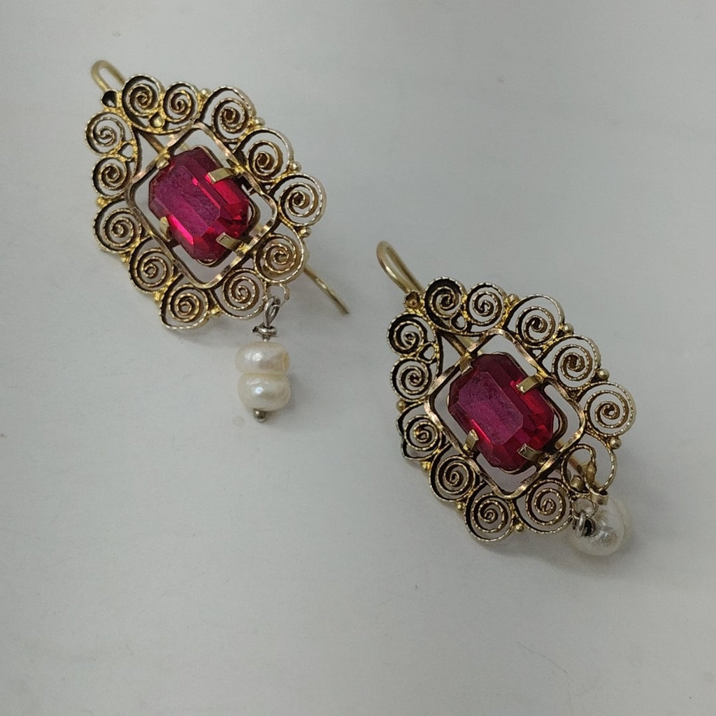 ARETES PAR ORO 8 K 3,10 GRMS (SEMINUEVO)