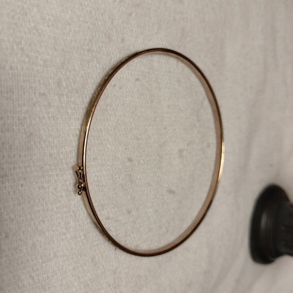 PULSERA RIGIDA ORO 10 K 3,60 GRMS (SEMINUEVO)
