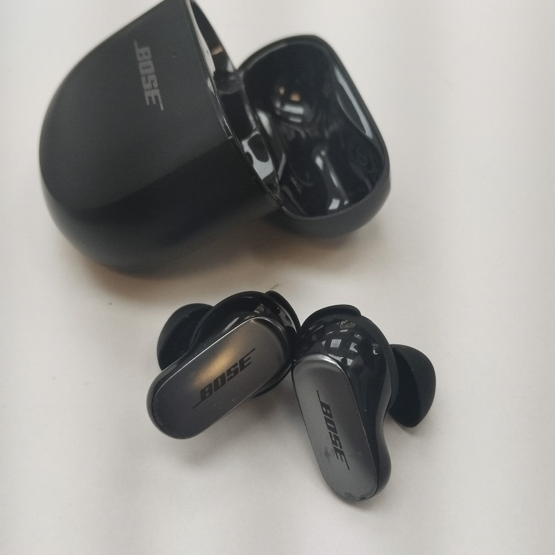 AUDIFONOS BOSE QUIETCOMFORT ULTRA INALAMBRICO IN EAR (SEMINUEVO)