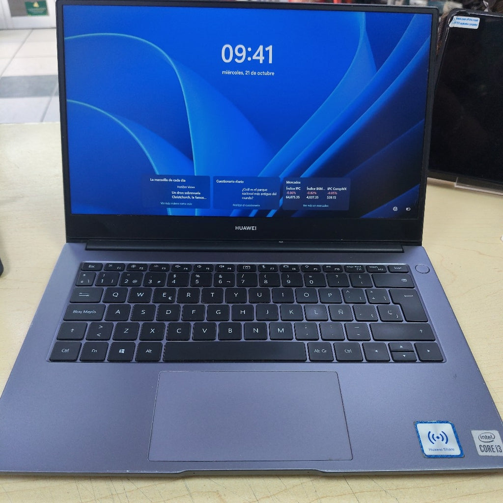 LAPTOP HUAWEI MATEBOOK D14 MDF-X (2024) 256 GB 8 GB RAM (SEMINUEVO)