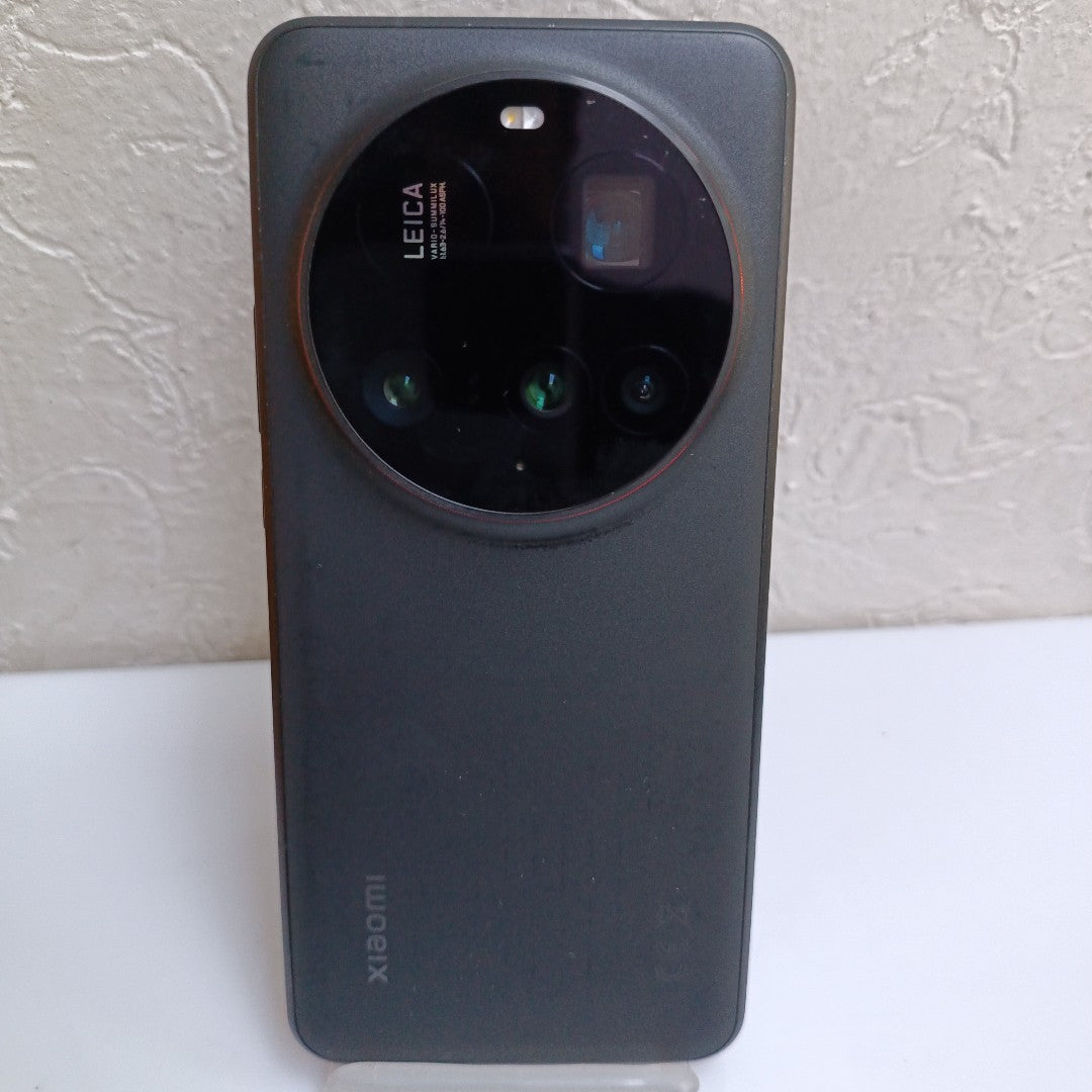 CELULAR XIAOMI 15 ULTRA 25010PN30G (2025) 512 GB 16 GB RAM (SEMINUEVO)