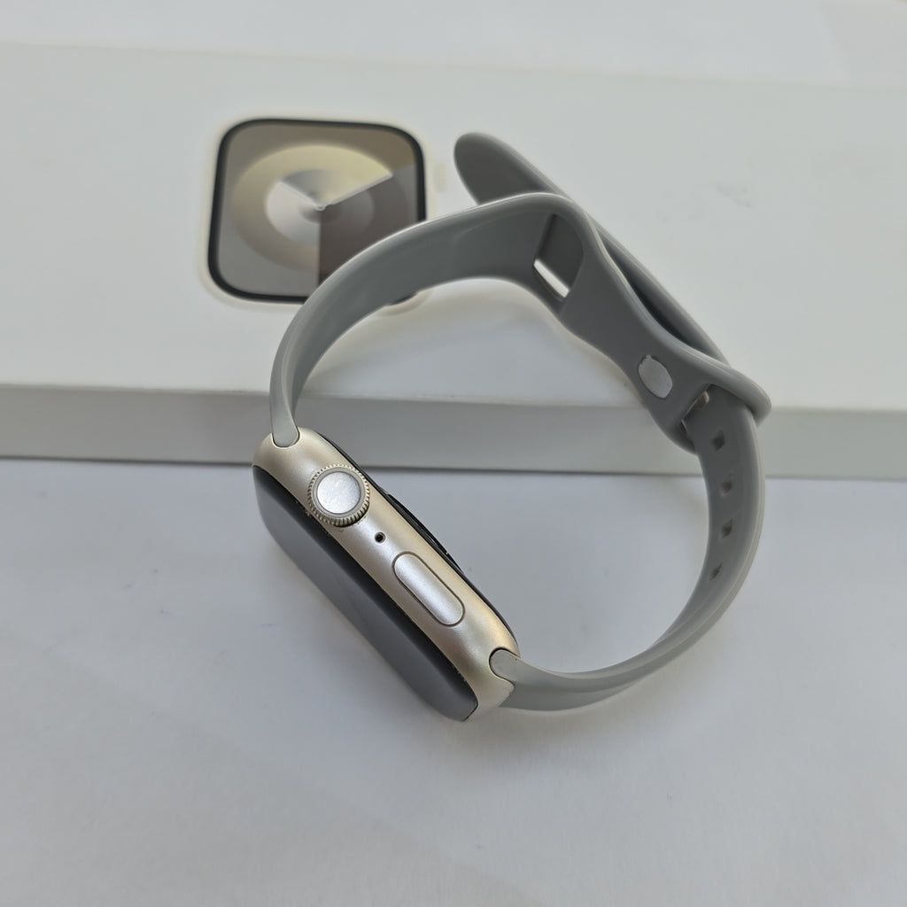 SMARTWATCH APPLE SERIES 9 ALUMINIO A2980 45 MM GPS (SEMINUEVO)