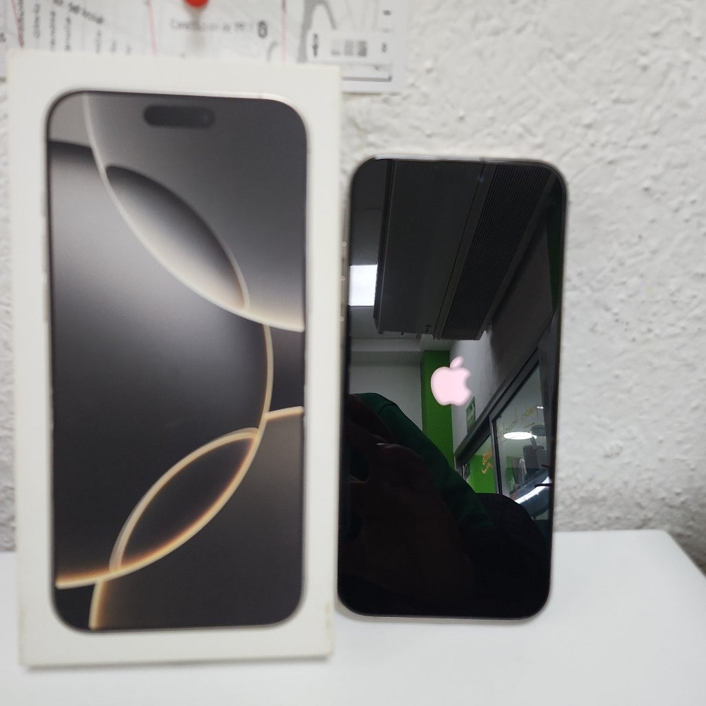 CELULAR APPLE IPHONE 16 PRO MAX A3295 (2024) 256 GB 8 GB RAM (SEMINUEVO)