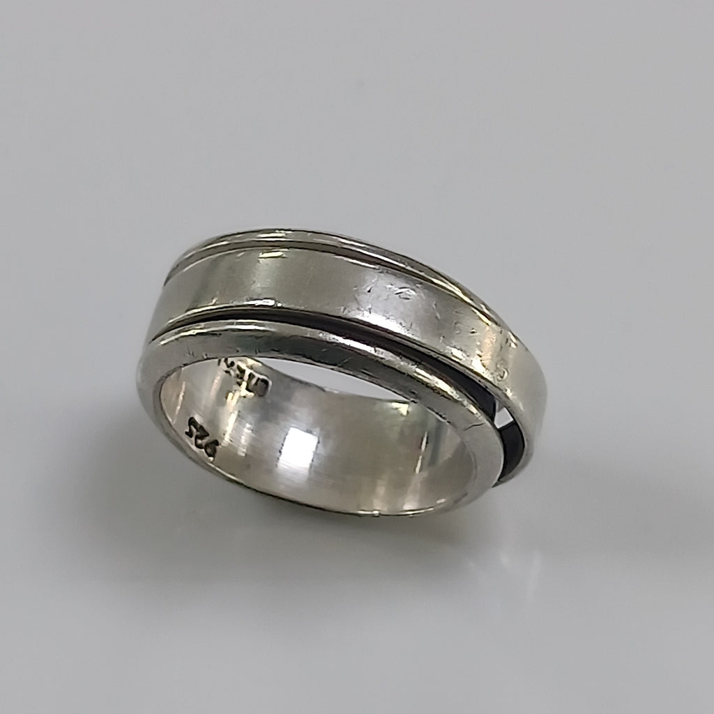 ANILLO PLATA 7.8 GRMS (SEMINUEVO)