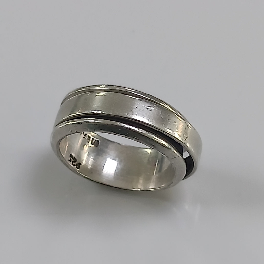 ANILLO PLATA 7.8 GRMS (SEMINUEVO)