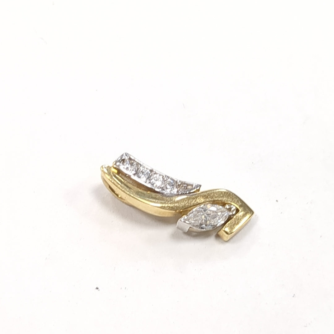 DIJE ORO COMBINADO 14 K 1,70 GRMS (SEMINUEVO)