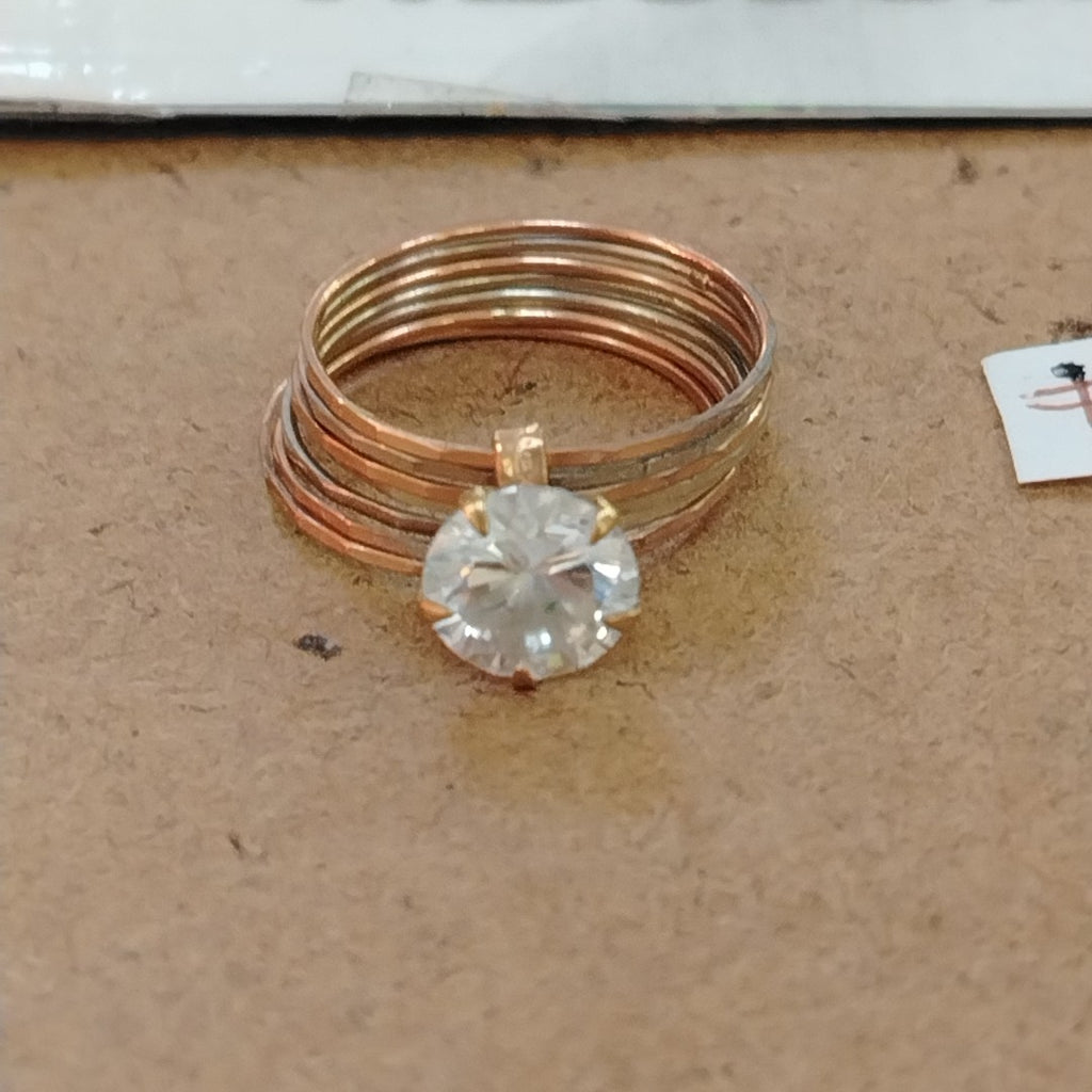 ANILLO ORO 10 K 3.1 GRMS (SEMINUEVO)