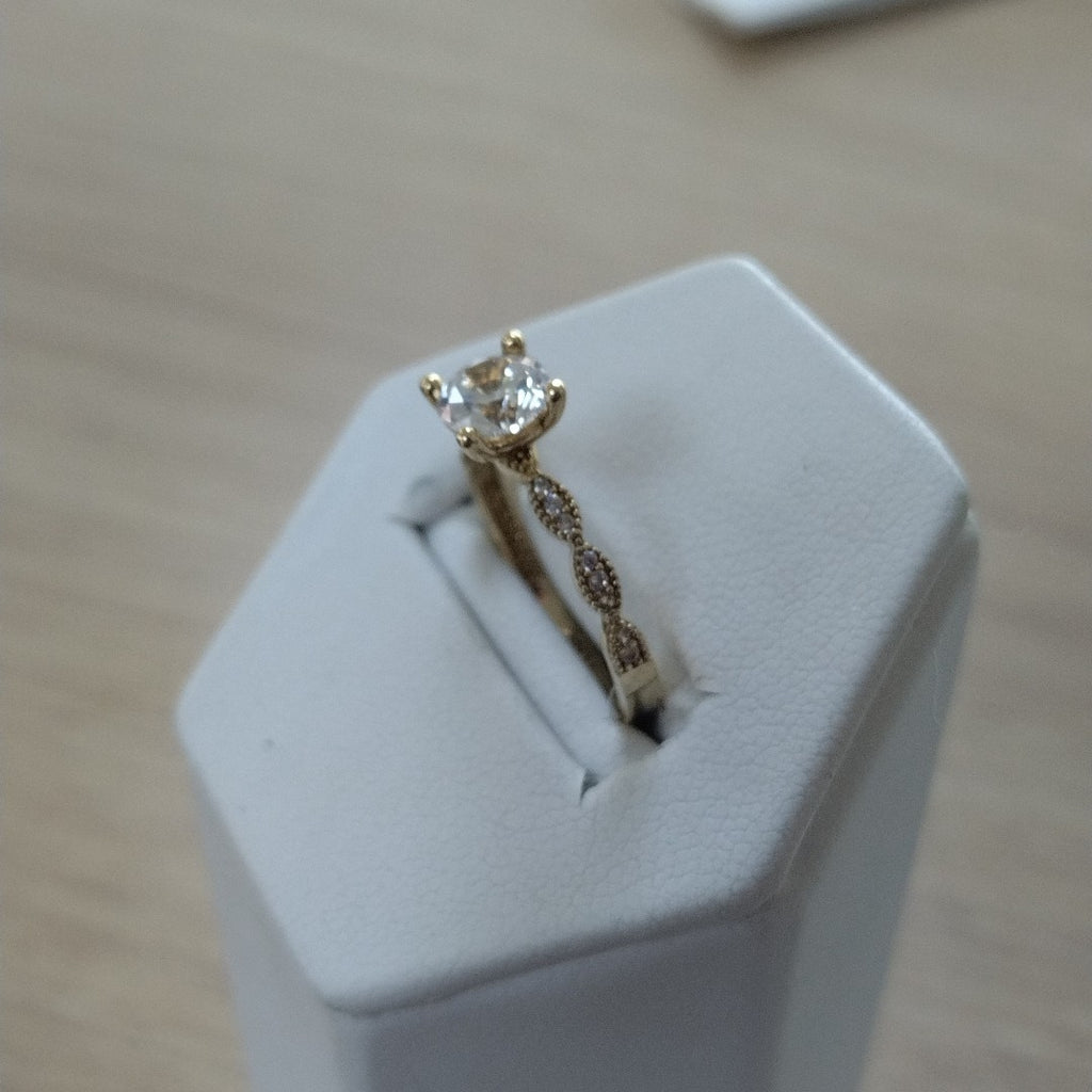 ANILLITO ORO 10 K 1.9 GRMS (SEMINUEVO)