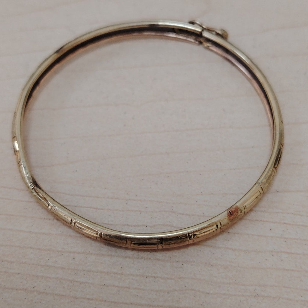 PULSERA RIGIDA ORO 14 K 4.3 GRMS (SEMINUEVO)