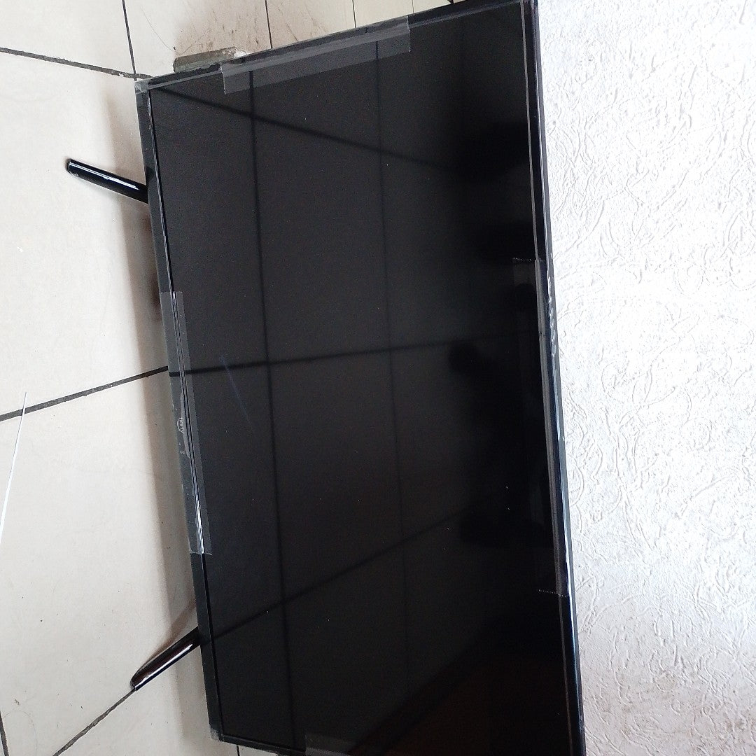 PANTALLA AMAZON HD32N200M 32" LED HD (SEMINUEVO)