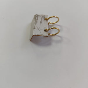 ARETES ARRACADAS ESTRIADAS 14K 1.4 GR (NUEVO)