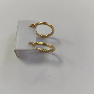 ARETES ARRACADAS LABRADAS 14K 2 GR (NUEVO)