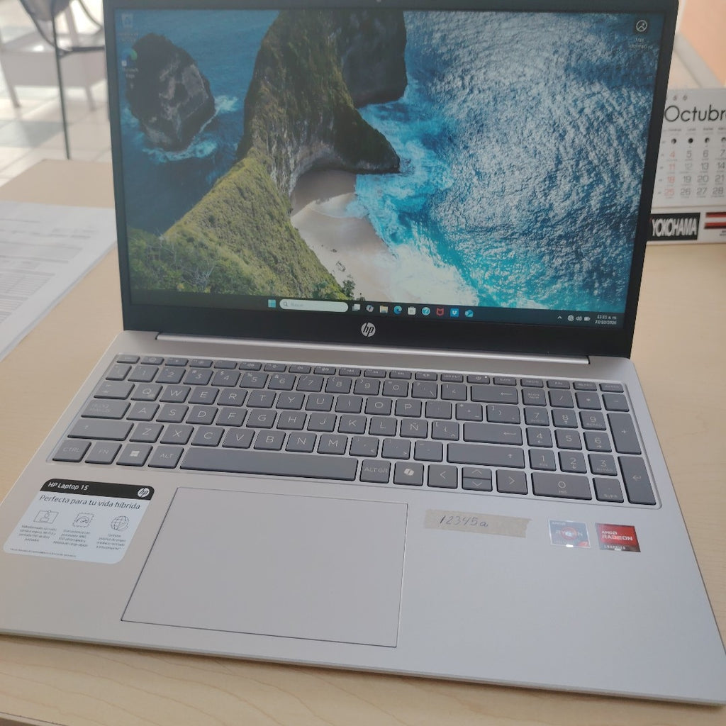 LAPTOP HP 15-FC0372LA (2026) 512 GB SSD 16 GB RAM (SEMINUEVO)