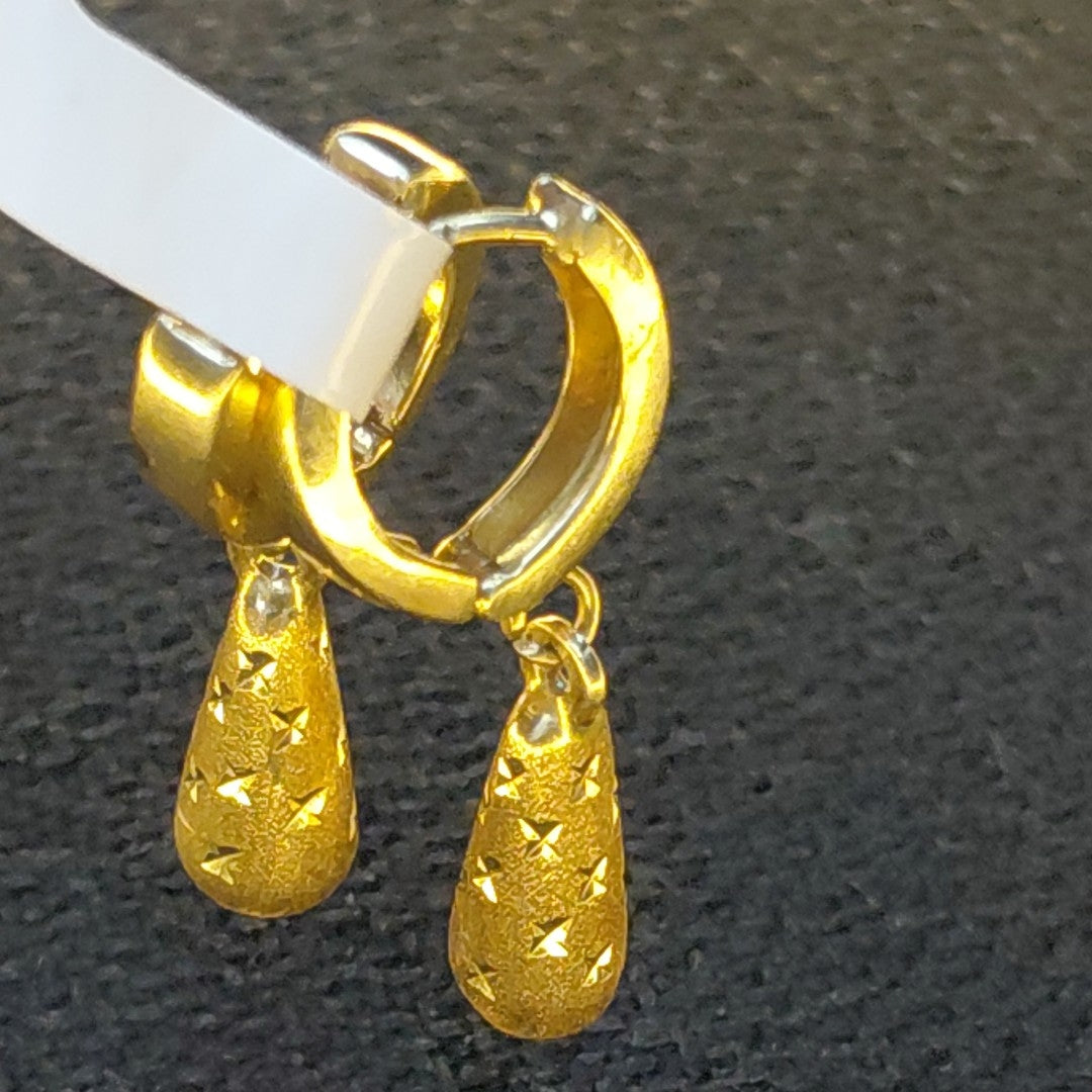 ARETES PAR ORO 14 K 2.4 GRMS (SEMINUEVO)