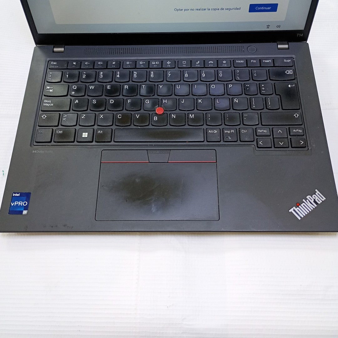 LAPTOP LENOVO THINKPAD T14 GEN 4 (2024) 512 GB SSD 16 GB RAM (SEMINUEVO)