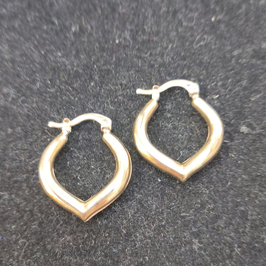 ARETES ARRACADAS 14K 2.1 GR (NUEVO)