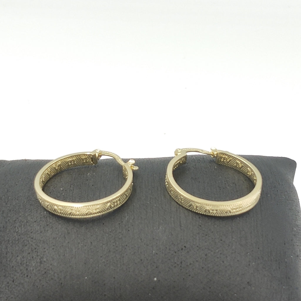 ARETES ARRACADAS CON NUMEROS ROMANOS 14K 2.2 GR ECT2 (NUEVO)