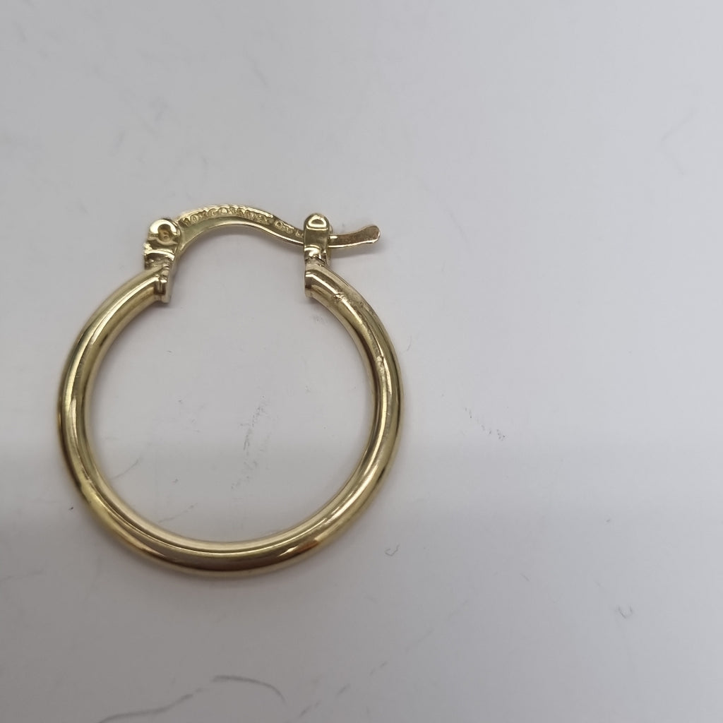 ARETES TEJIDO ARRACADAS LISAS 14K 1.1 GR (NUEVO)