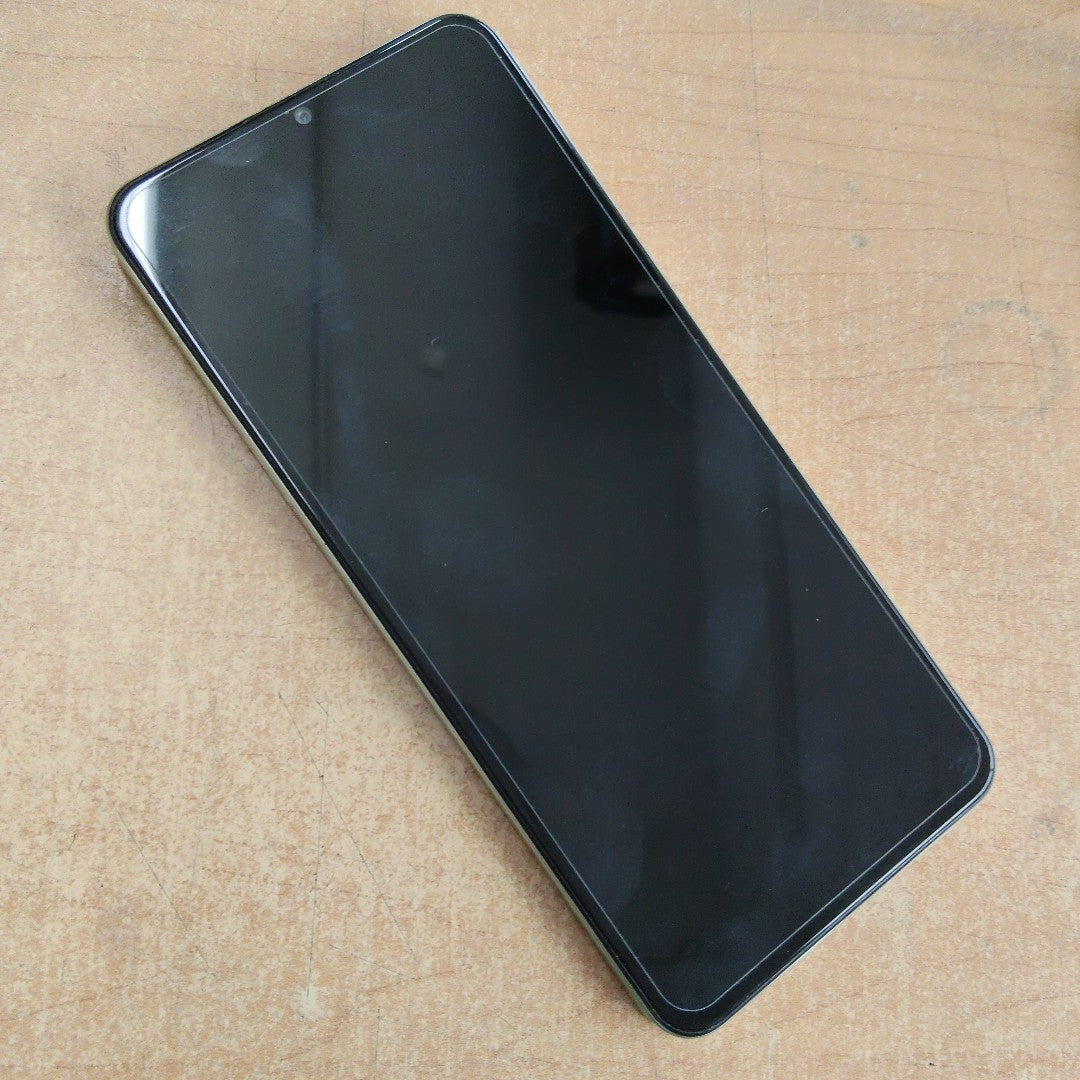 CELULAR REALME C63 RMX3939 (2024) 256 GB 8 GB RAM (SEMINUEVO)