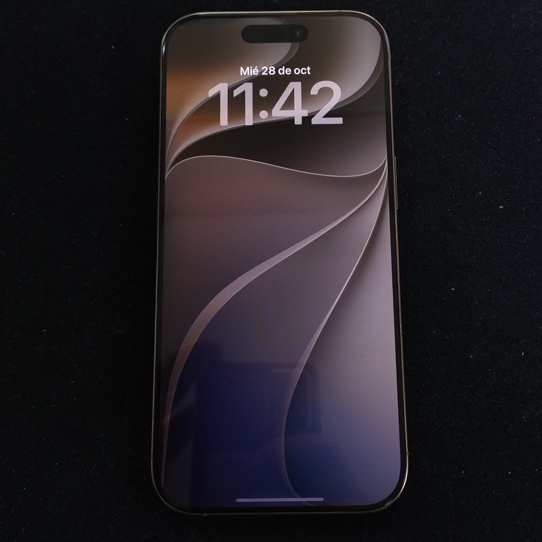 CELULAR APPLE IPHONE 16 PRO A3292 (2024) 128 GB 8 GB RAM (SEMINUEVO)