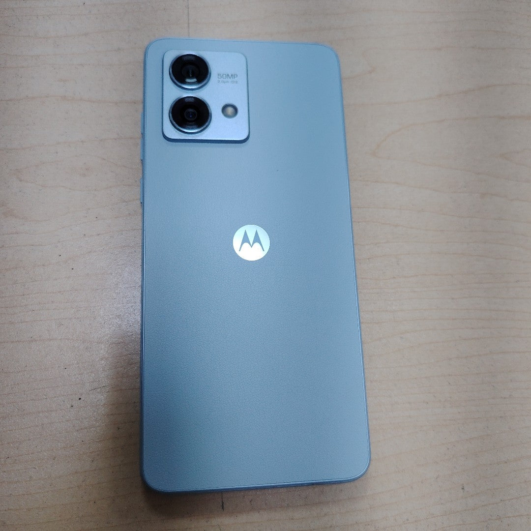 CELULAR MOTOROLA MOTO G84 XT2347-2 (2023) 256 GB 12 GB RAM (SEMINUEVO)