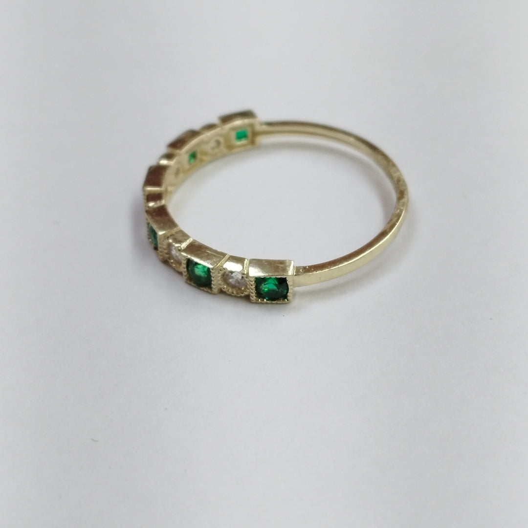ANILLITO CON CIRCONIAS Y PIEDRAS COLOR VERDE 14K 8 TALLA 1.5 GR ADR 116 (NUEVO)