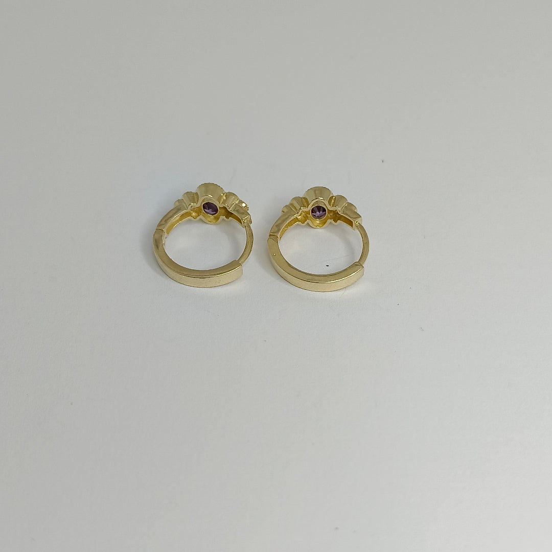 ARETES HUGGIES MORADO 14K 2.7 GR H 96 (NUEVO)